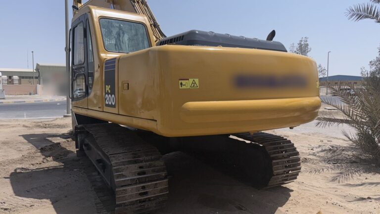 Excavator ready for site – Malik Group, Abu Dhabi